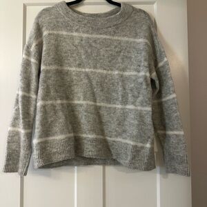 H&M Light Gray Striped Women's Sweater